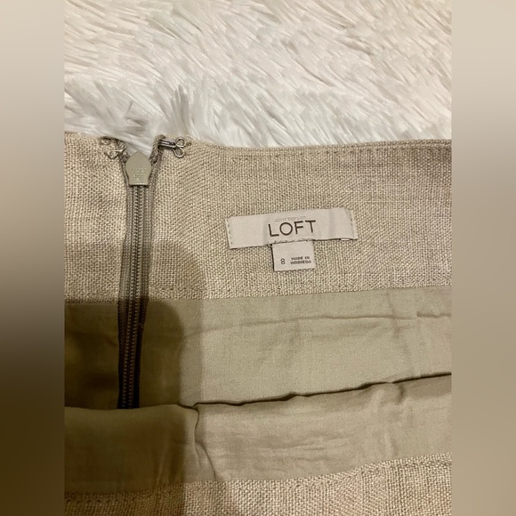 Anne Taylor LOFT Pencil Skirt With Neon Trim Size 8 - Picture 4 of 4